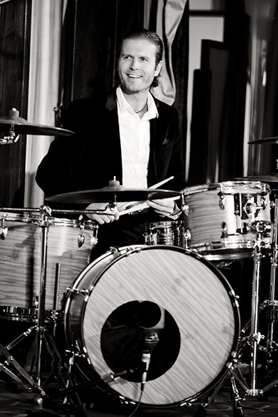 Smiling drum player