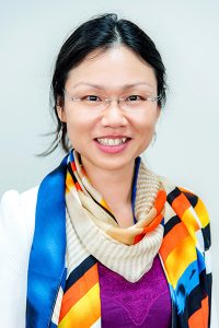 Ophthalmologists Kathy Cao